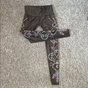 TEEKI LEGGINGS
